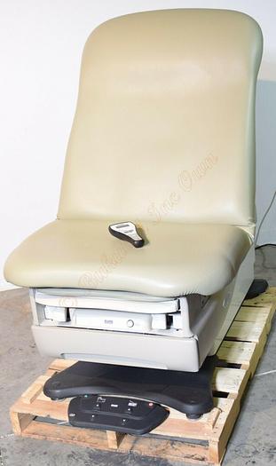 Used Midmark 625-004 Barrier Free Exam Table, Wireless Footswitch & Hand Control 2012