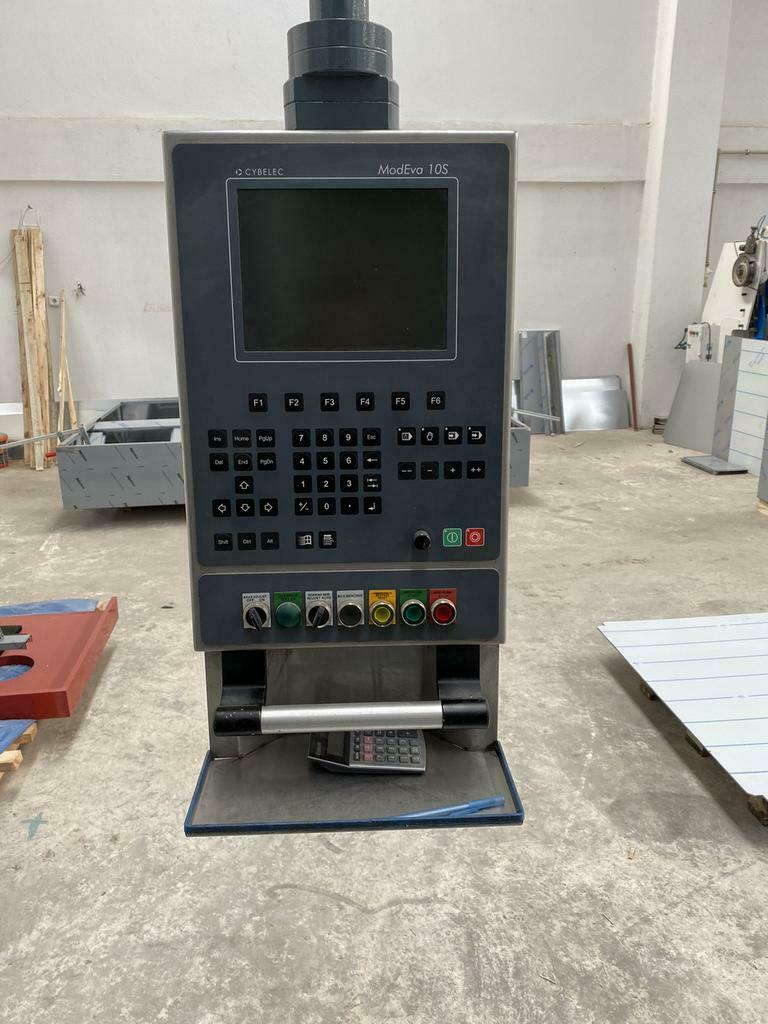 Gebruikt 2011 DURMA AD-S 30100