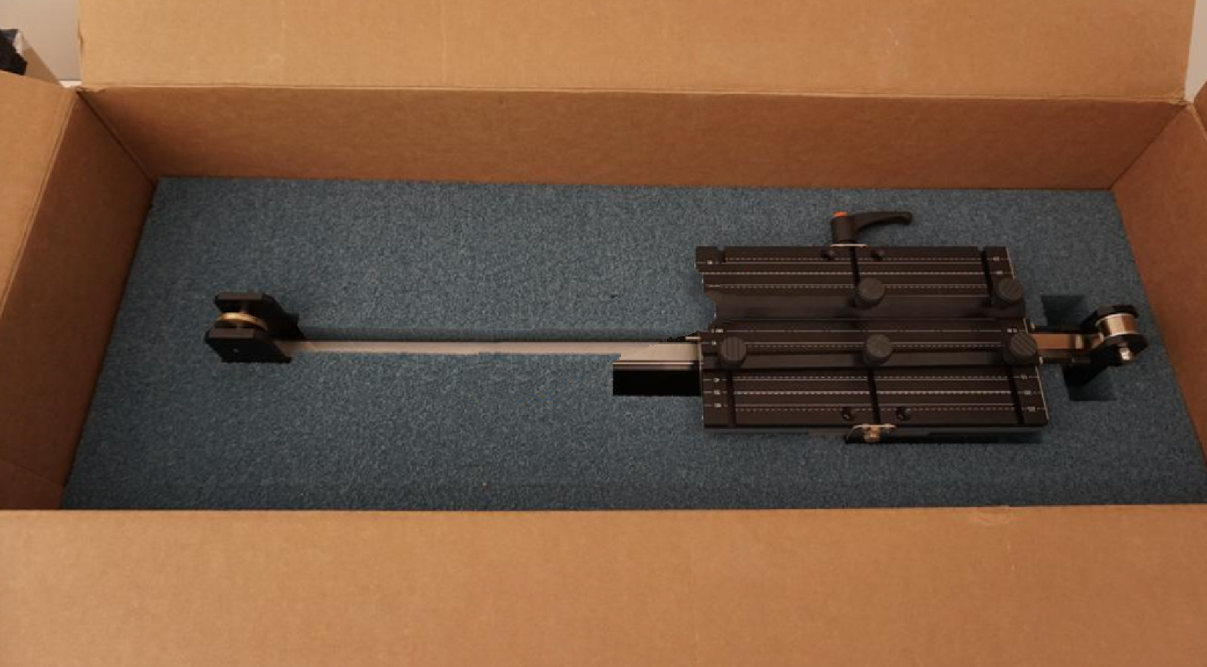 Used Instron 2820-036 variable angle peel test fixture- NEW UNUSED