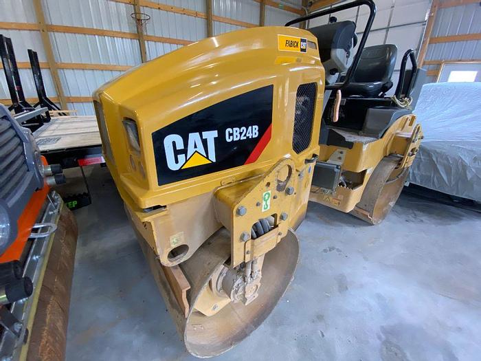 Used 2017 CATERPILLAR CB-24B