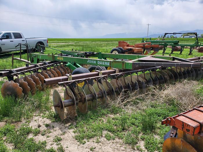Used 18' John Deere 455 Offset Disk