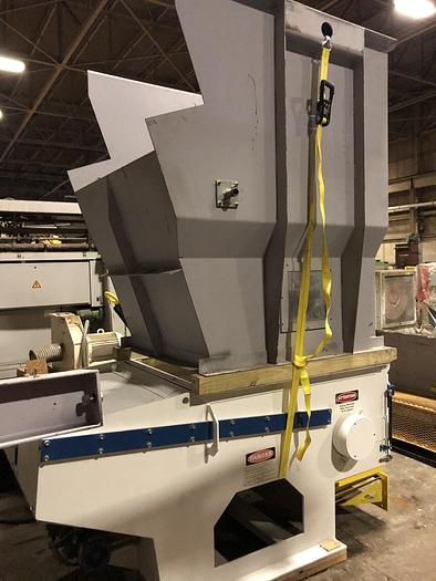 Used VECOPLAN RG42/40 XL PV SHREDDER W/ CONVEYOR