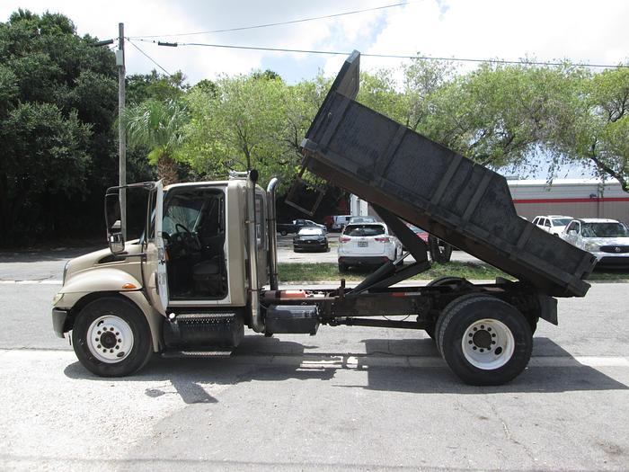 Used 2002 International 4300 Single Axle Dump Truck