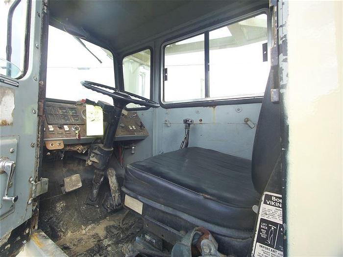 Used 1985 Ingersoll-Rand T4W Drill Rig - Sold