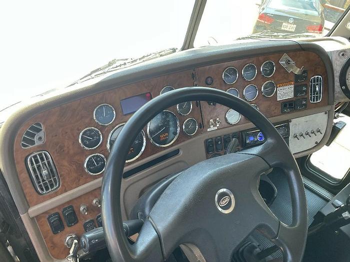Used 2008 Peterbilt 367