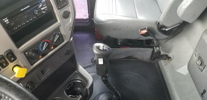 Used 2015 Mack CHU613