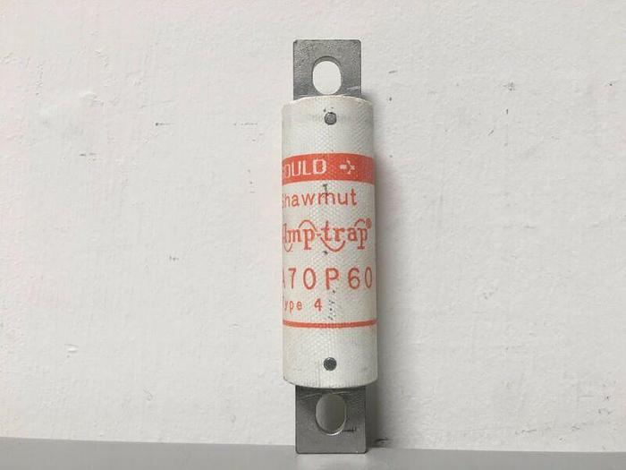 Used Lot of 3 - Gould Shawmut A70P60 Amp-Trap Fuse 60A 700V Type 4