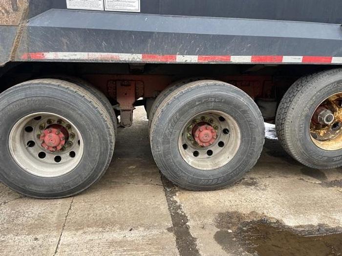 Used 2012 Mack MRU 613