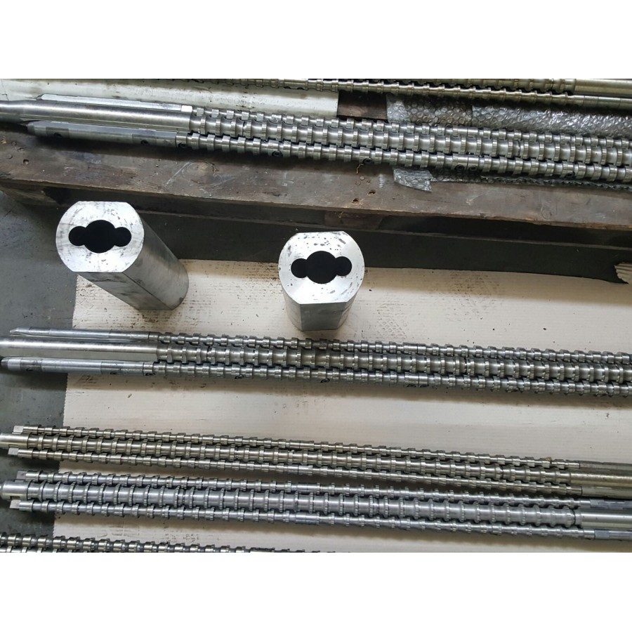 Used Lot no. 16 Broaches