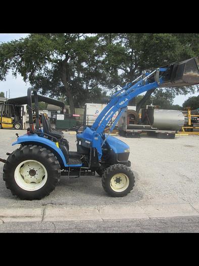 Used New Holland TC40D Tractor