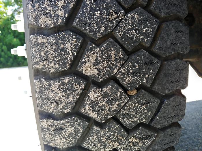 Used Versalift SST-40-EIH Telescopic Articulating Boom on 2014 Ram W5500 4x4 Reg Cab Utility Truck - 86383