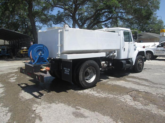 Used 1986 GMC S1700 Water Truck