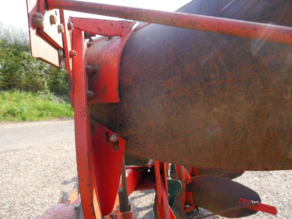 Used 1999 Vogel & Noot LC4S Plough