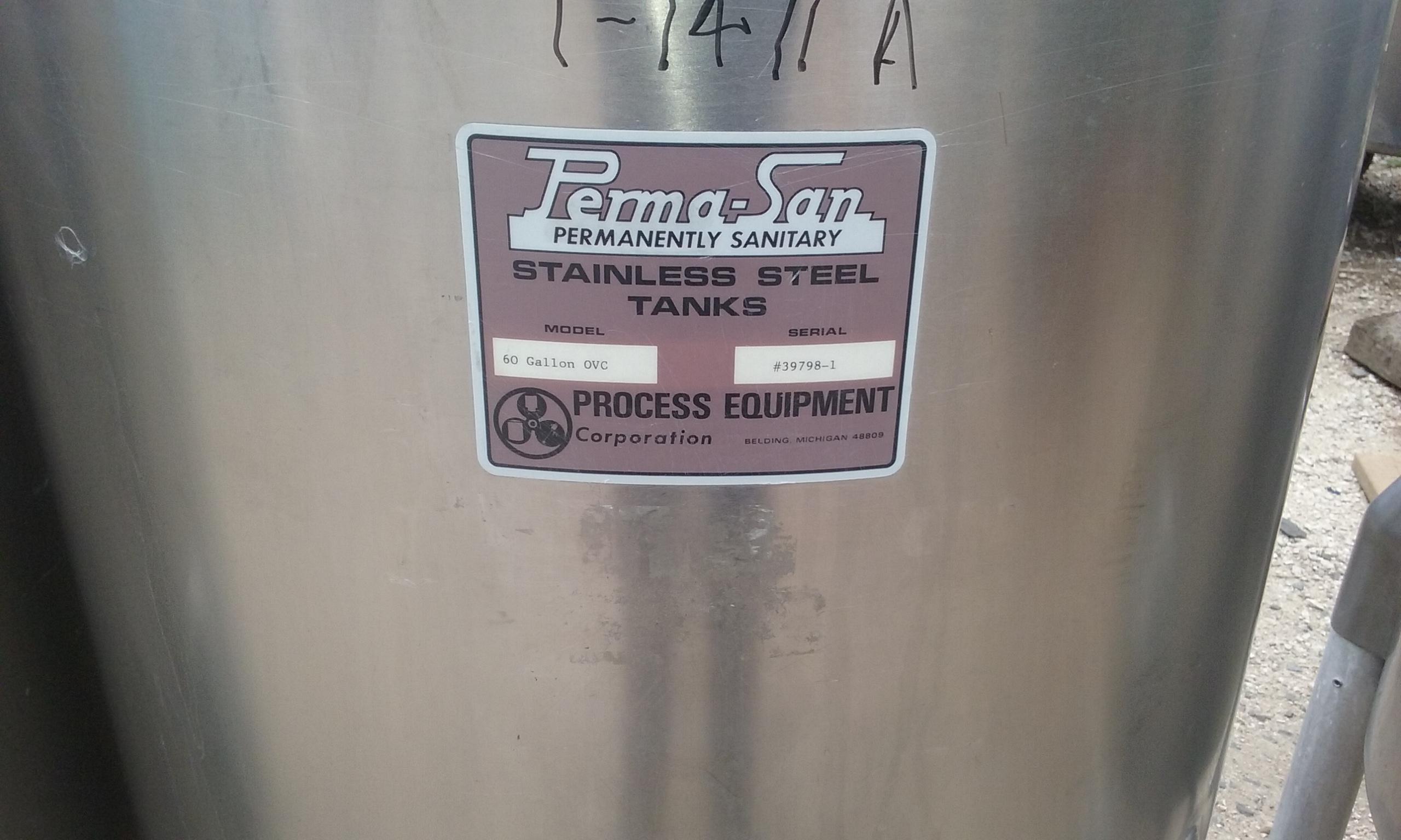 Usado 60 GALLON SINGLE SHELL TANK