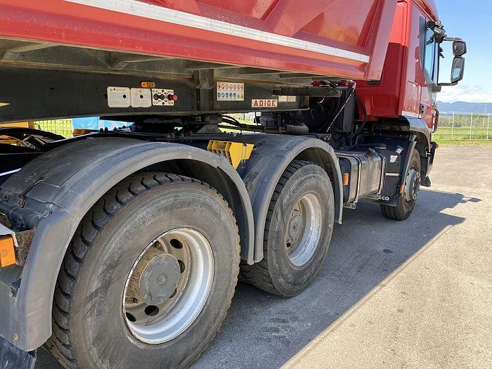 Usato 2010 IVECO TRAKKER 500 CON SEMIRIMORCHIO VASCA