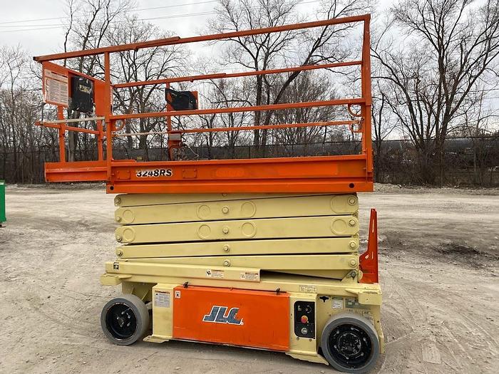 Used 2016 JLG 3248RS