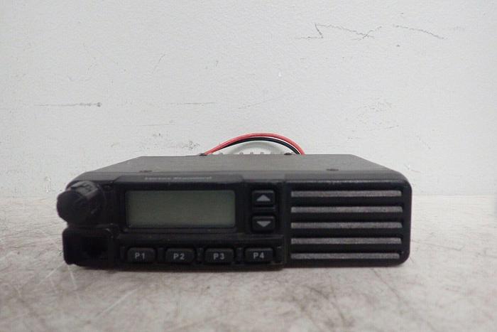 Used Vertex Standard VX-2200-G7-45 UHF Two Way Radio
