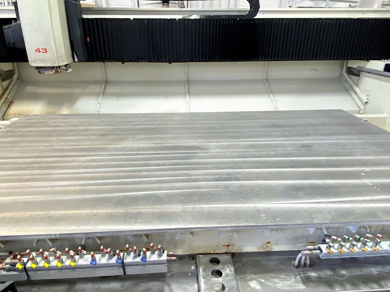 Used 2005 Intermac Master 43