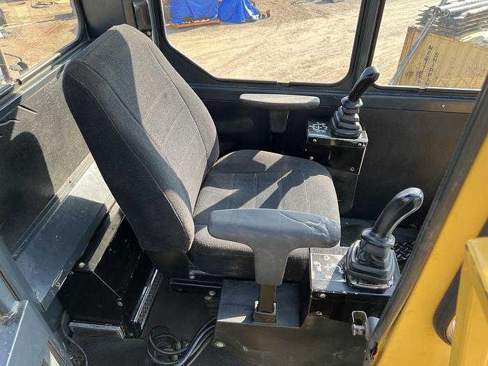 Used 2002 Vermeer TG525