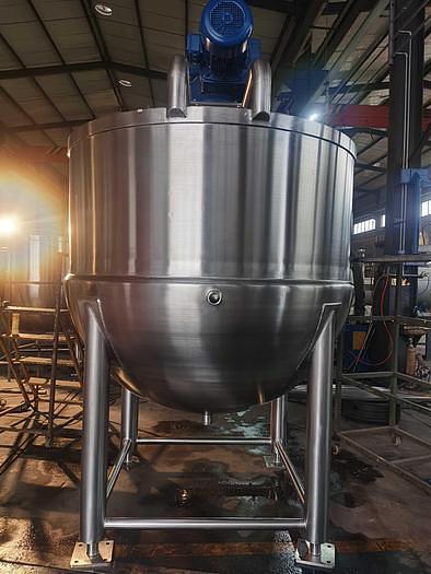 600 USG double agitator mixing kettle
