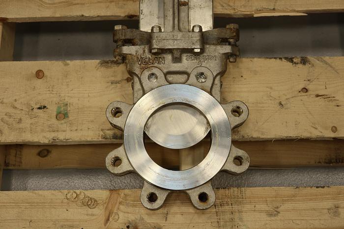 Used Velan 4" Hand Operated Knife Gate Valve #44256