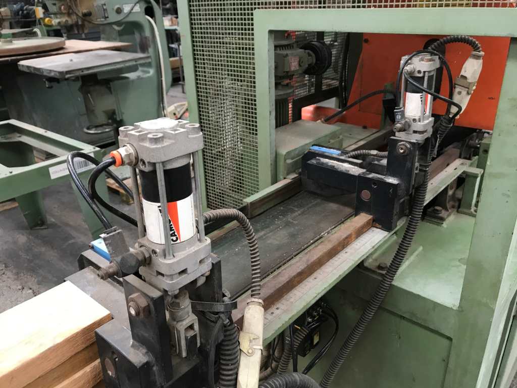 Usato Sega circolare troncatrice marca Bottene