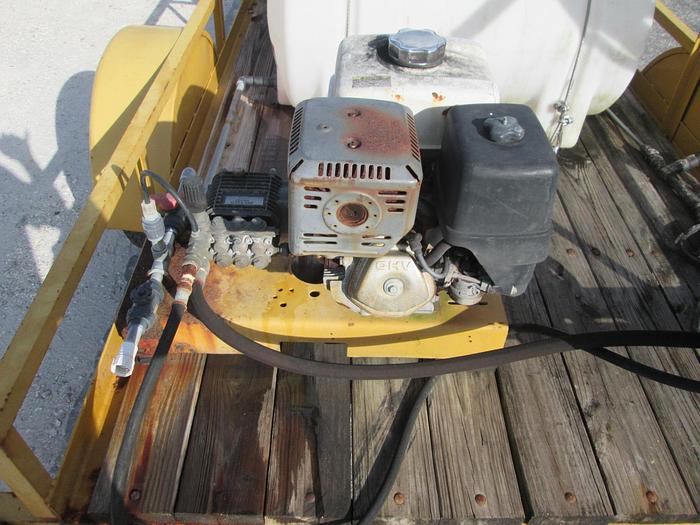 Used Pressure washing trailer