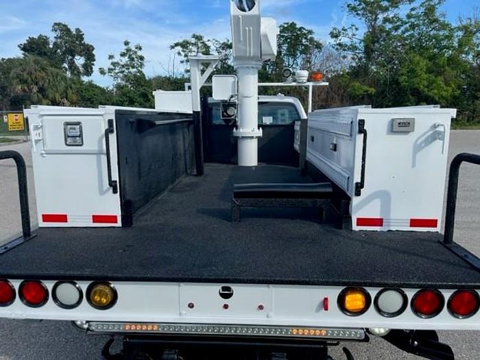 Used Altec AT40-G Bucket Boom on 2015 Ford F550 4x4 Extended Cab Utility Bucket Truck