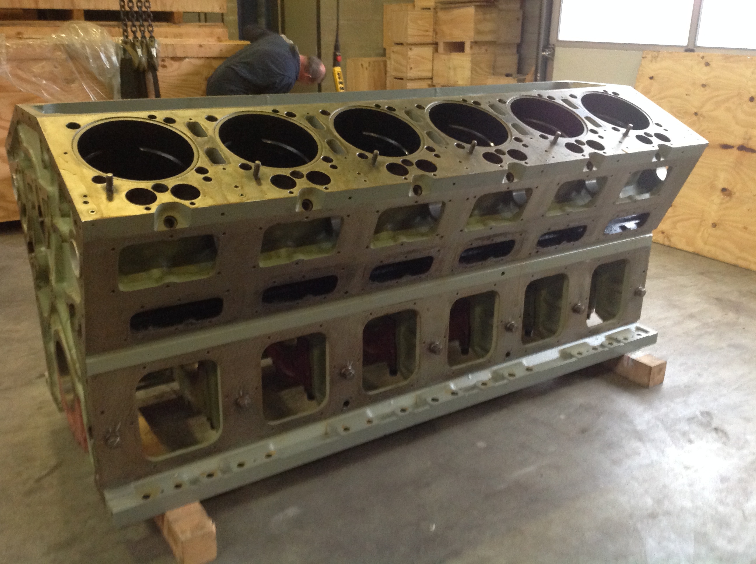 Used CYLINDER BLOCK DEUTZ SBV12M628