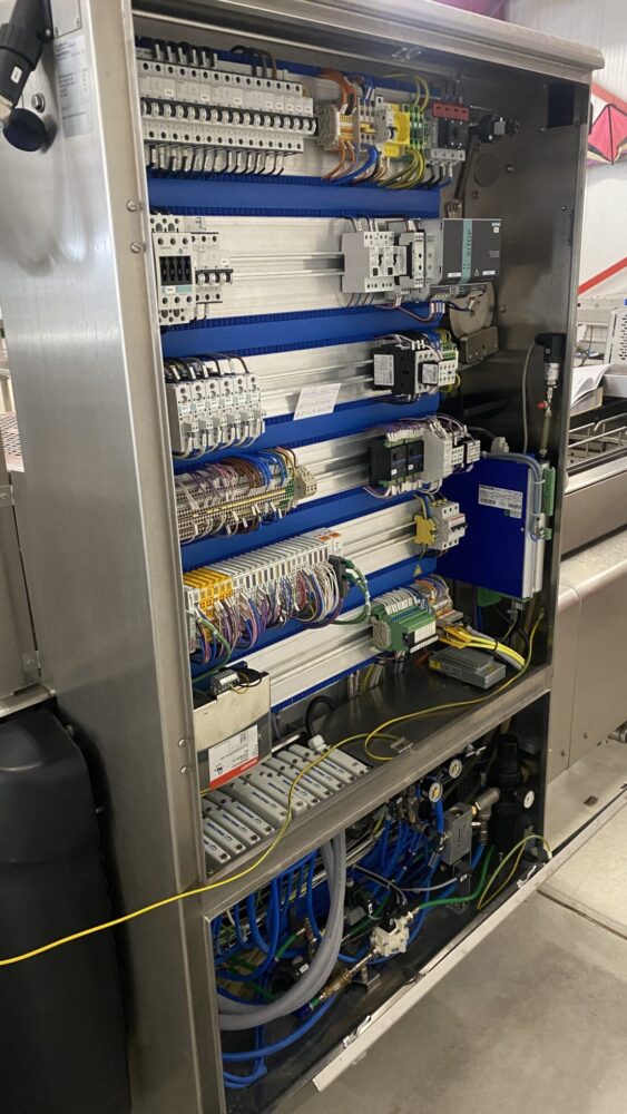 Used Multivac R275CD thermoformer SKIN-pack