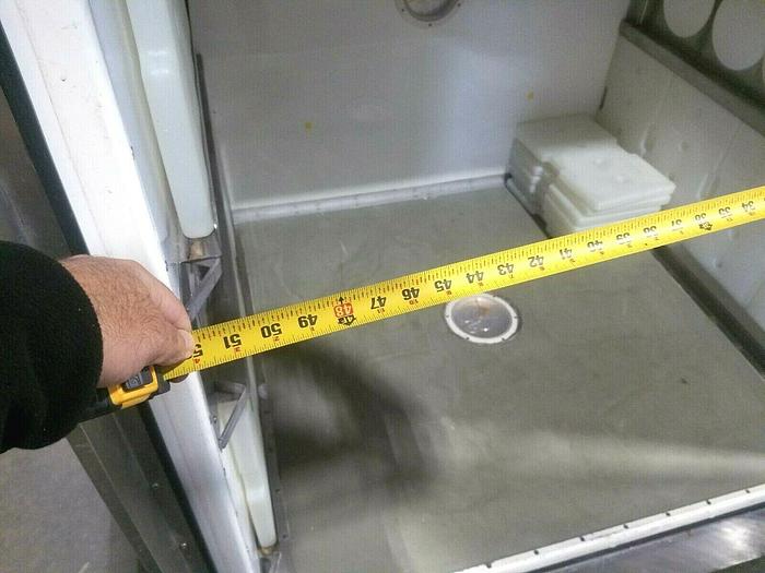 Used VA-Q-Tainer Cooler Cold Ice Box Biological Ship Container Transport Medical