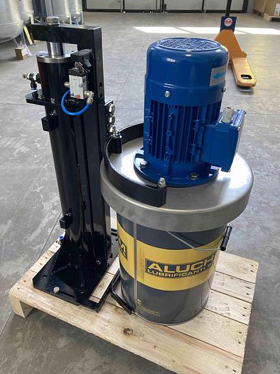 COLONNA SOLLEVATORE AD AZIONAMENTO PNEUMATICO PER FUSTI DA 200 LITRI