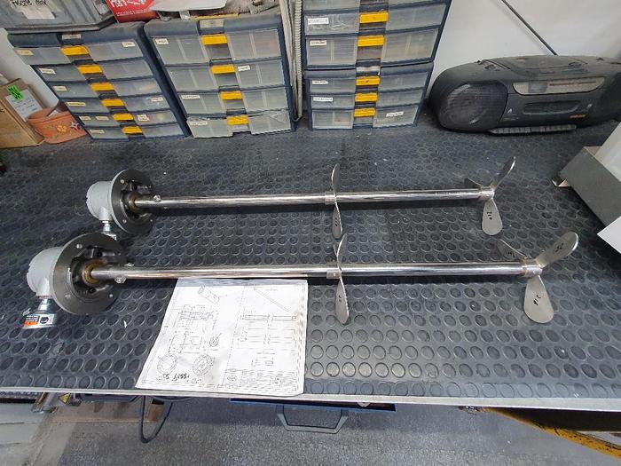 AGITATORI PNEUMATICI PER FUSTI REALIZZATI A MISURA