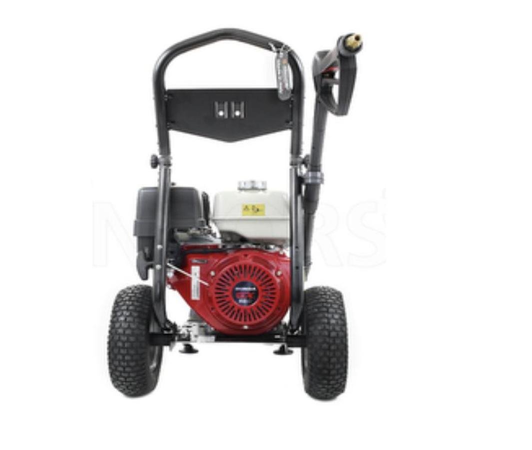IDROPULITRICE A SCOPPIO AD ACQUA FREDDA CARRELLATA ALTA PRESSIONE