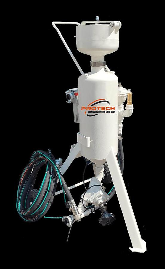 Usato MINI SABBIATRICE PER RESTAURO ALPHAJET 8X