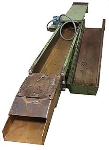 Used Webster Vibrating FSL Powered Conveyor