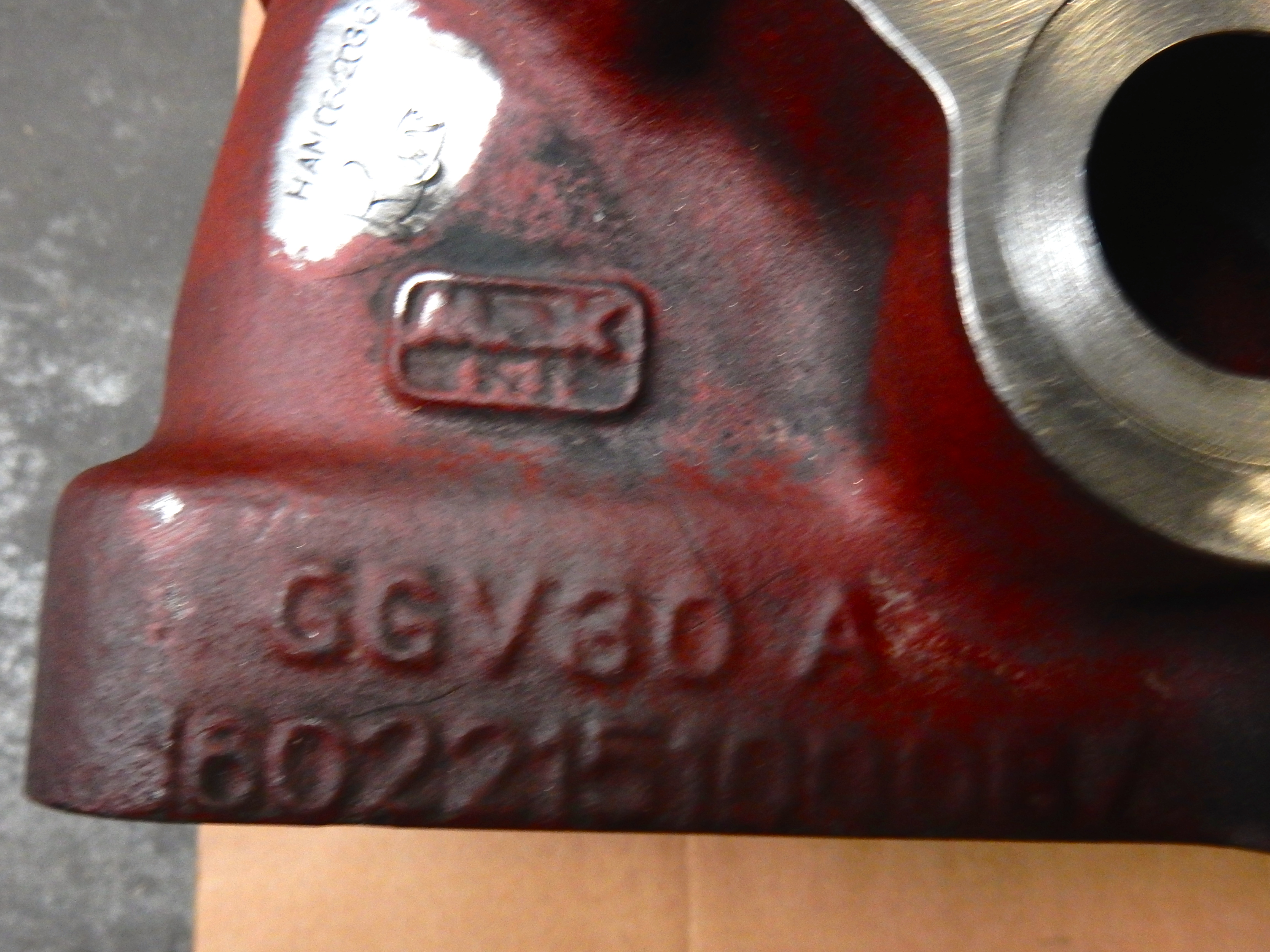 Used CYLINDER HEADS MAK MU452AK / MU453AK