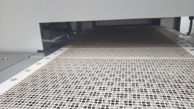 Used 2014 Schmid 4 zone digital controlled conveyor reflow oven