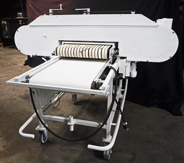 Used Alto Horizontal In-Line Bun Slicer