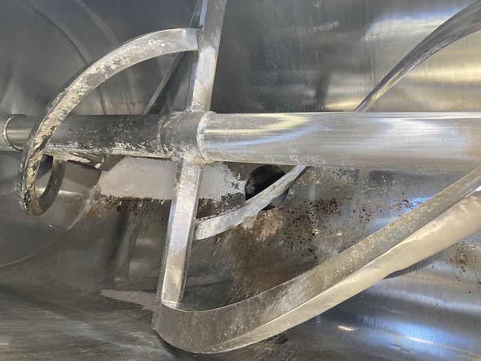 Used Used Caccia approximately 200 cubic feet stainless steel ribbon mixer model AG6000N