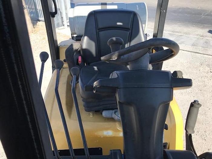 Used 2014 Yale GLC060VX Forklift