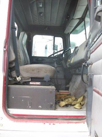 Used INTERNATIONAL 9400 6X4