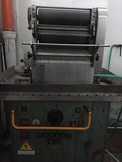 Usato APPARECCHIO DA LABORATORIO : FOULARD DI SPREMITURA  ERNST BENZ