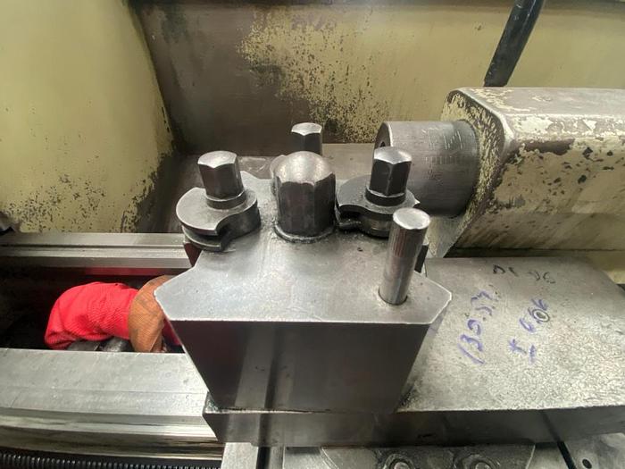 Used Harrison M350 Manual Centre Lathe