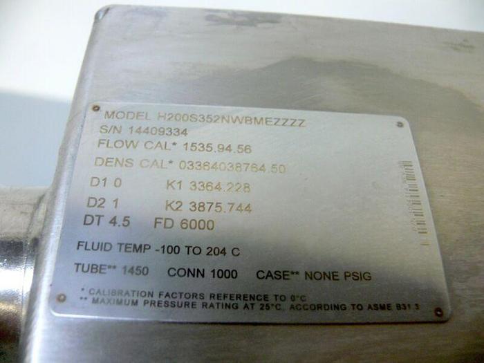 Used Micro Motion H200S352NWBMEZZZZ Mass Flow Sensor Flow Meter 2" Tri-Clamp
