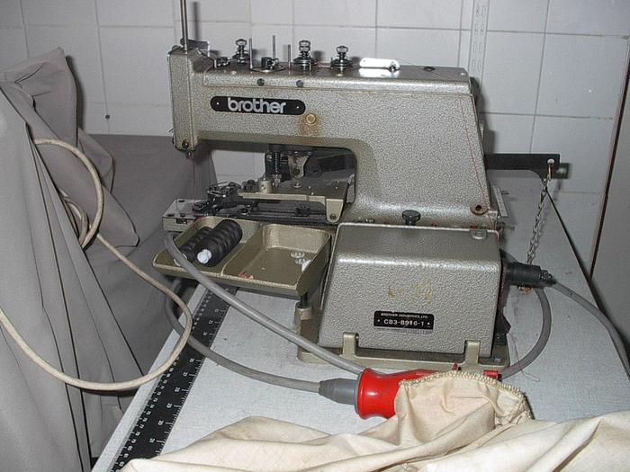 Gebraucht Knopfannähmaschine BROTHER Kl. CB3-B916-1 2-4-loch, Ösen