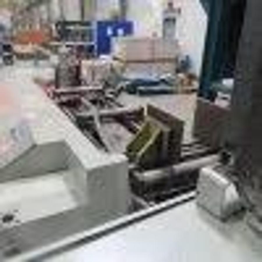 2006 MARVEL AUTOMATIC VERTICAL TILT-FRAME BANDSAW Model 2125A-PC3S-60