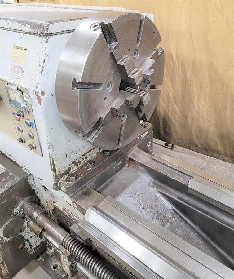 DAINICHI MODEL DHM 90-400 HEAVY DUTY LATHE 35.4” X 157” Capacity