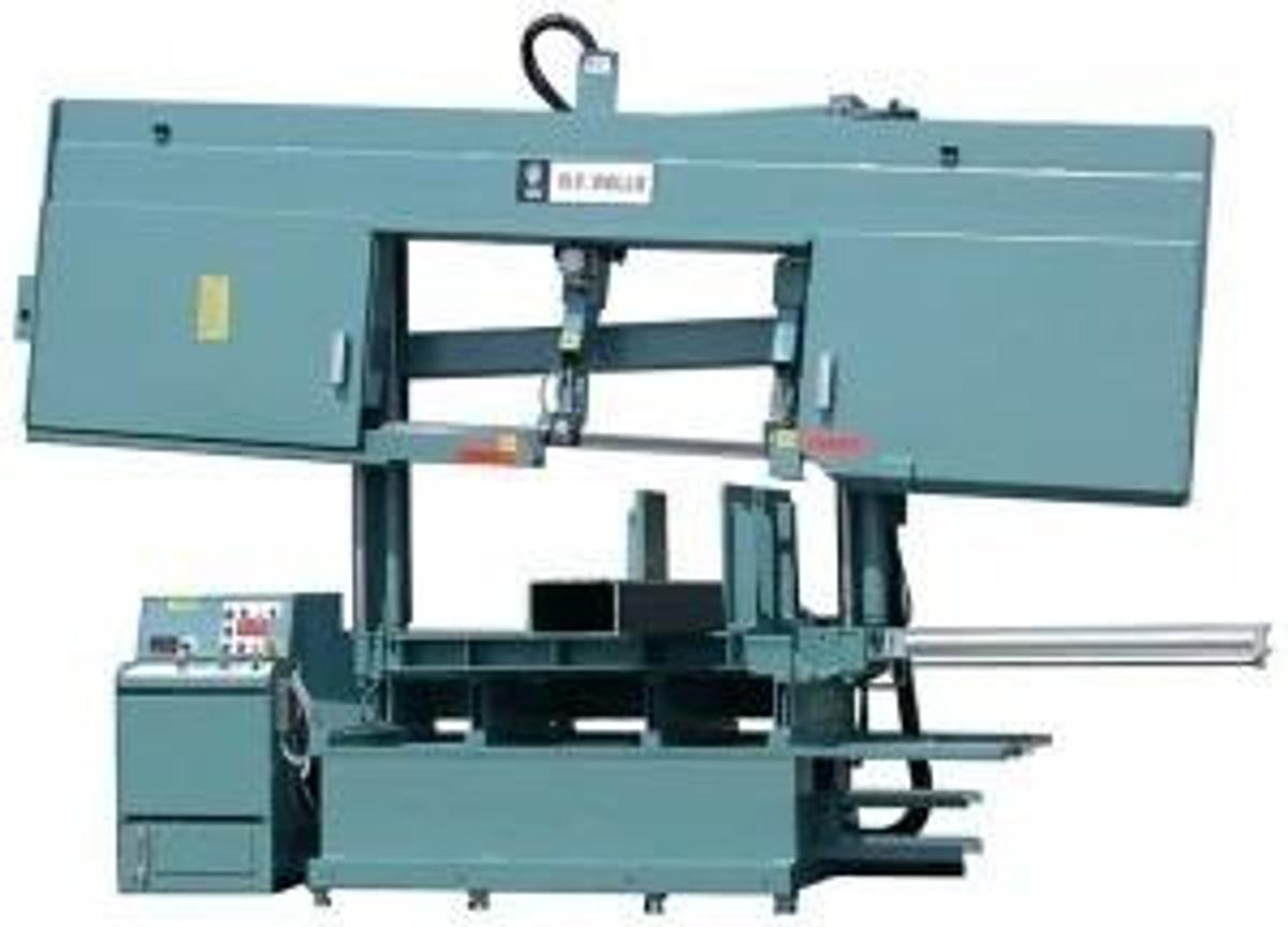 W.F. WELLS Model B-25-2CA3 CNC, Rectangular at 90° 22″ High X 40″ Wide (25.5″ Round, 24″ Square)