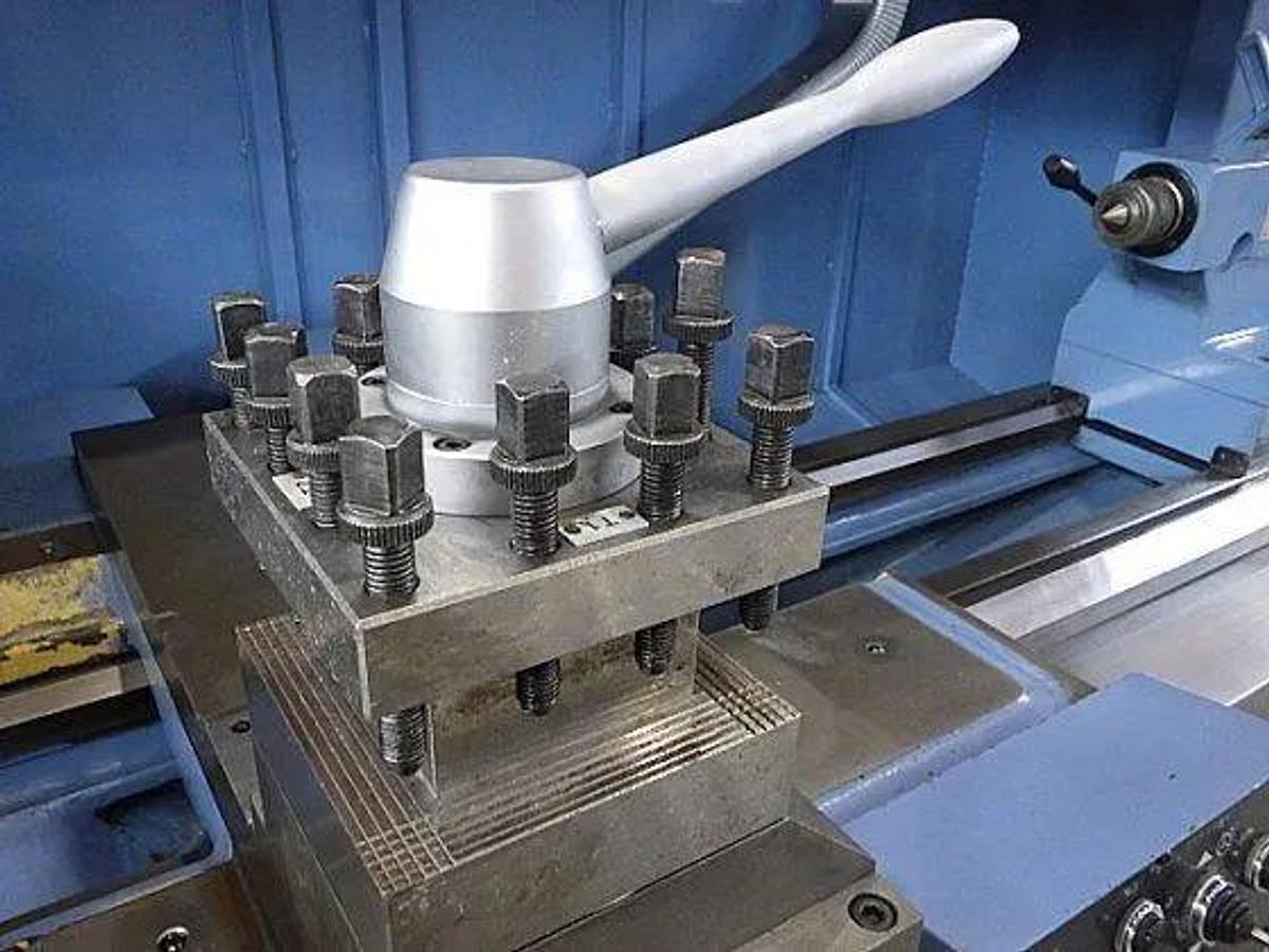 2025 DAINICHI MODEL DL530X150, FANUC 32-iB PLus Toolroom & Manual Hybrid Lathe, In Stock!